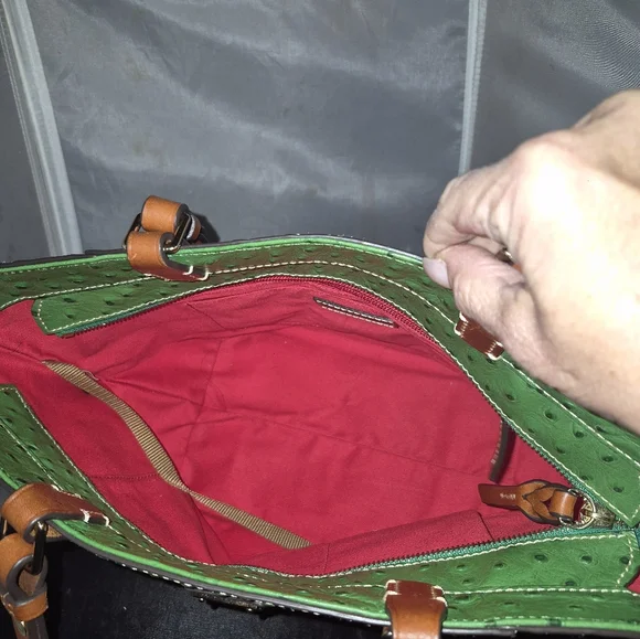 Dooney & Bourke Green Ostrich-Embossed Tote *rare - Picture 8 of 8